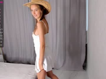 girl
        lisanelsona cam image #2061274