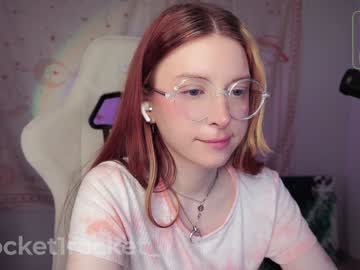 girl
        pocketrocket_ cam image #6657488