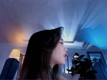 girl
        juliabeng1 cam image #1180897