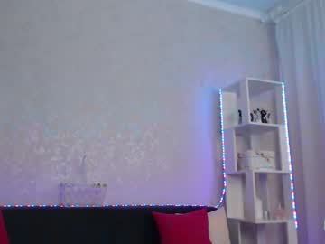 girl
        adrykilly cam image #195611