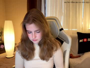girl
        cute_siberian_girl cam image #5495349