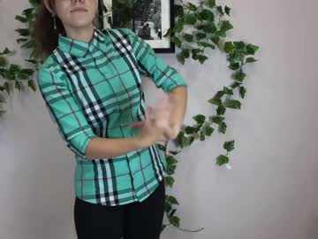 girl
        teresabriggs cam image #2277907
