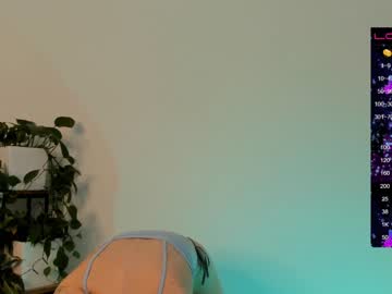 girl
        elizabeth__gray cam image #677450