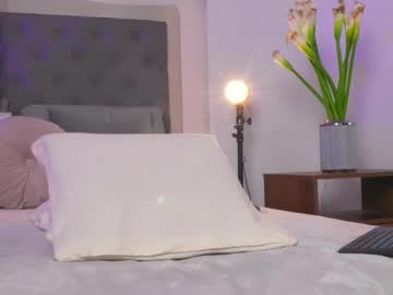 girl
        victoria__rossi cam image #6862926