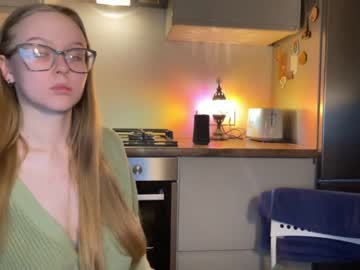 couple
        babyytonight cam image #3800326