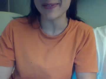 girl
        cukqueen436282 cam image #2793586