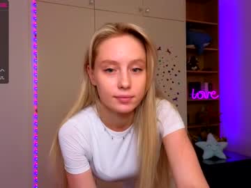 girl
        callme_star cam image #1344924