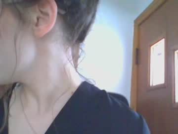girl
        rosegold18 cam image #3350770
