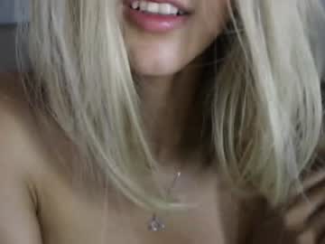 girl
        wendy_daniela cam image #4134793