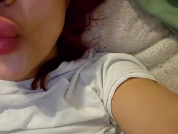 girl
        cherrybomb2769 cam image #1300218