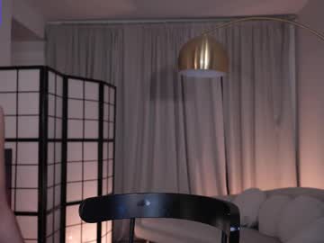 girl
        anniehillofficial_ cam image #6355268