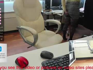 couple
        milf_viktoria cam image #1963144