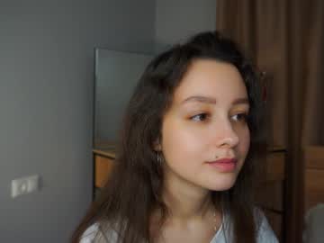girl
        octaviaapps cam image #5958492