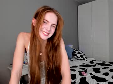 girl
        hayley_hayes cam image #3025319