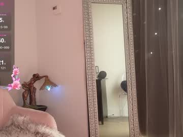 girl
        mysticxkitty cam image #4809737