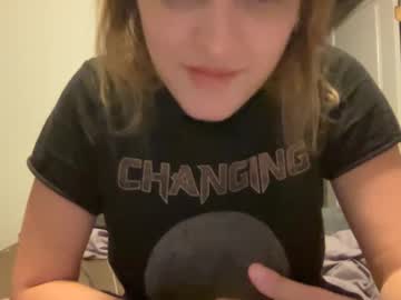 girl
        margot_moon cam image #4913878