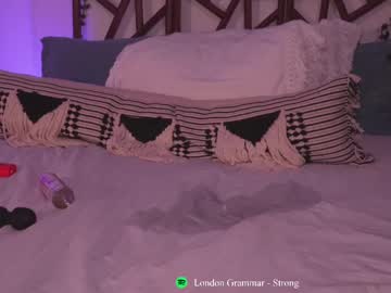 girl
        tantric_eden_ cam image #6586866