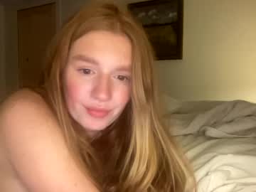 girl
        kaybrookee cam image #5840113