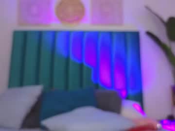 couple
        holy_taby_ cam image #4060012