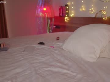 girl
        emilia98xxx cam image #3483115
