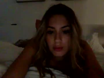 girl
        taylorsagexo cam image #5694129
