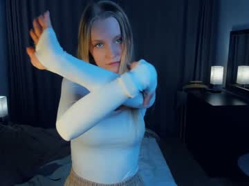 girl
        may_wow cam image #3097869