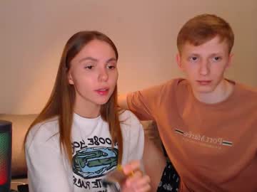 couple
        julsweet cam image #4573911