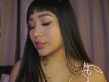 girl
        pocahontas000 cam image #5578872