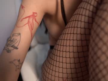 girl
        aria_diaz cam image #3630053