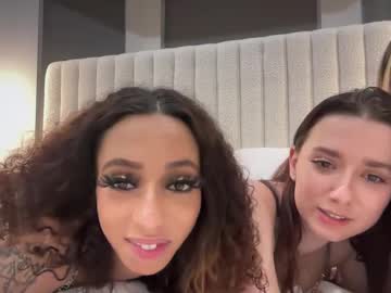 girl
        selenamenda cam image #5466037