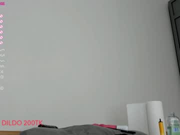 girl
        sharlin_13 cam image #1803391
