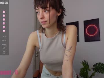 girl
        agelina_summer cam image #1533115
