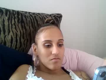 girl
        mamisexy30 cam image #4075324