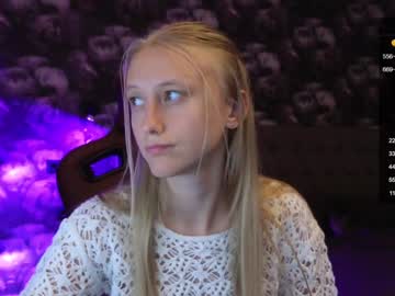 girl
        angeellina cam image #4753497