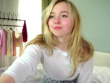 girl
        odelynbrower cam image #6912040
