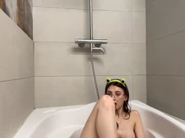girl
        alanaricher cam image #1424131