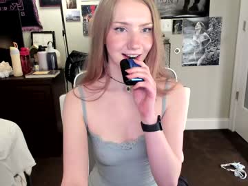 girl
        eve003300 cam image #6628373