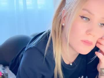 girl
        myassistant cam image #4946249