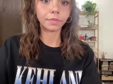 girl
        yourfavoritegirl_ cam image #2289045