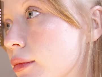 girl
        cute_shine cam image #6322512