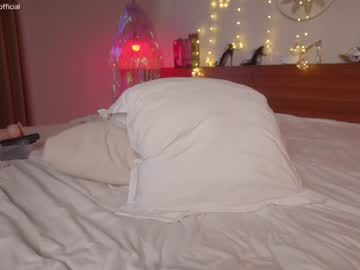 girl
        emilia98xxx cam image #3546528