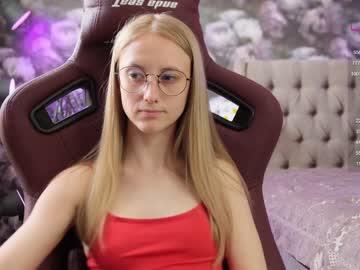 girl
        angeellina cam image #1812611