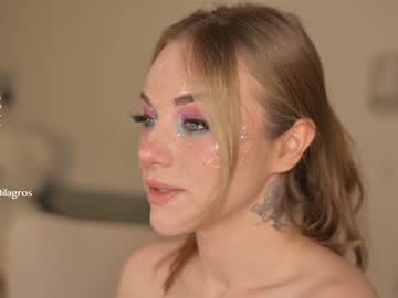 girl
        mia_milagros cam image #2756826