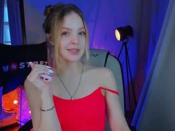 girl
        alice_tucci cam image #5819270
