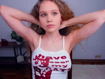 girl
        s1ren_s0ng cam image #6441829