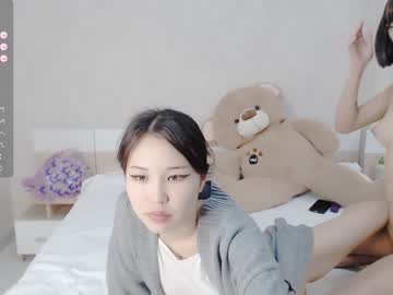 girl
        little_yena cam image #2800738