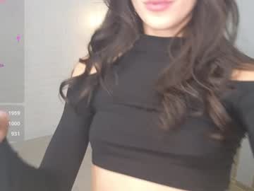 girl
        yononeey cam image #5356536