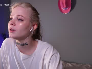 girl
        tendertainted cam image #491513