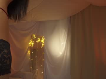 girl
        sunny_maria cam image #5773762