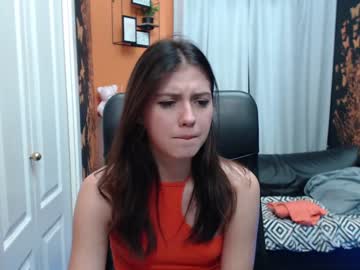 girl
        its_rachel cam image #275136